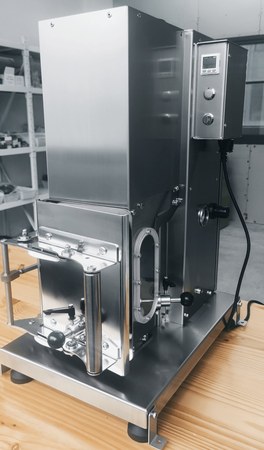 2022年 X35C1 半自动真空旋盖机 透明视窗